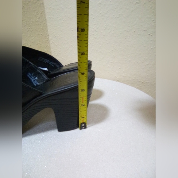 Born Black Leather Slip-On Loafers Classic Comfort - Picture 9 of 11